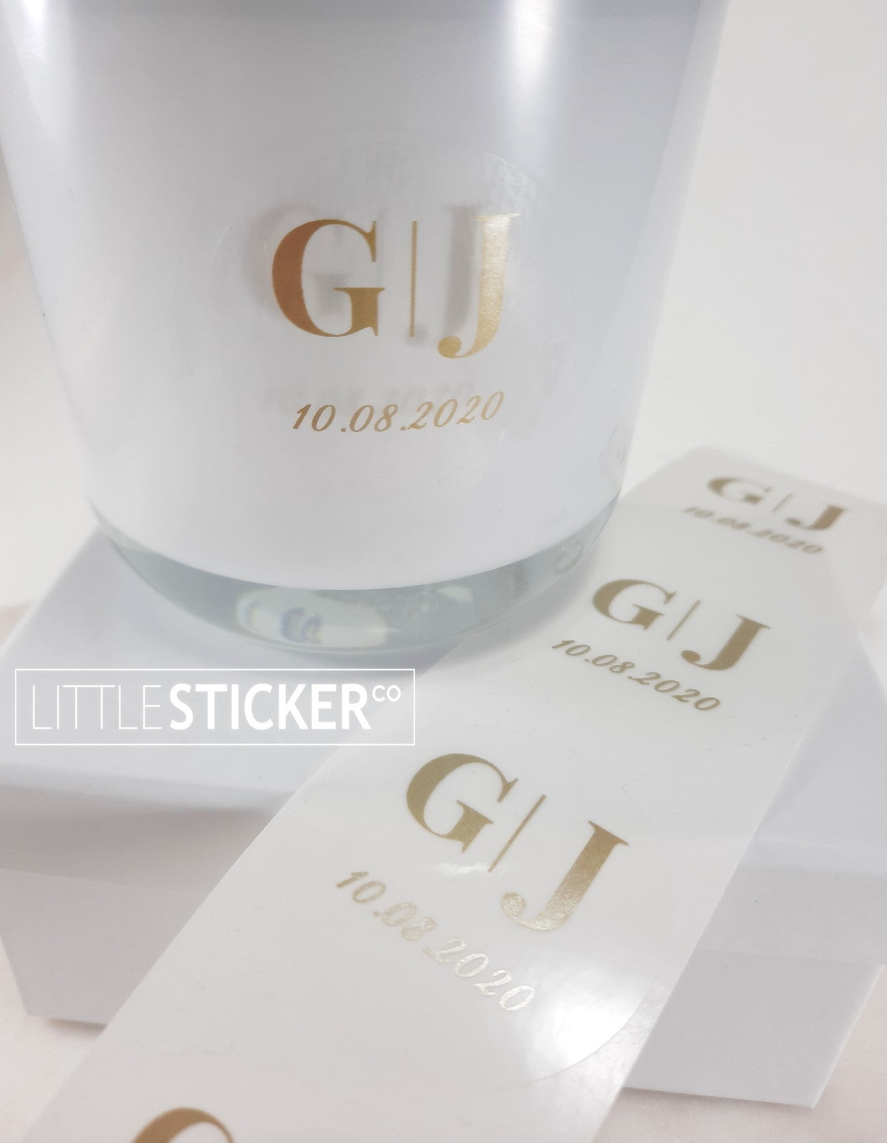 Wedding stickers - simple yet formal design. Personalise with your initials & date.  Choose your sticker shape and colour!