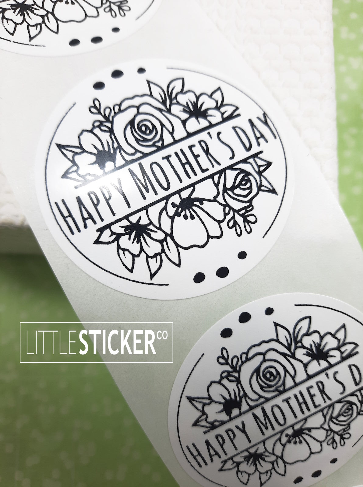 Happy Mother's Day stickers. 50mm round white gloss stickers with floral design