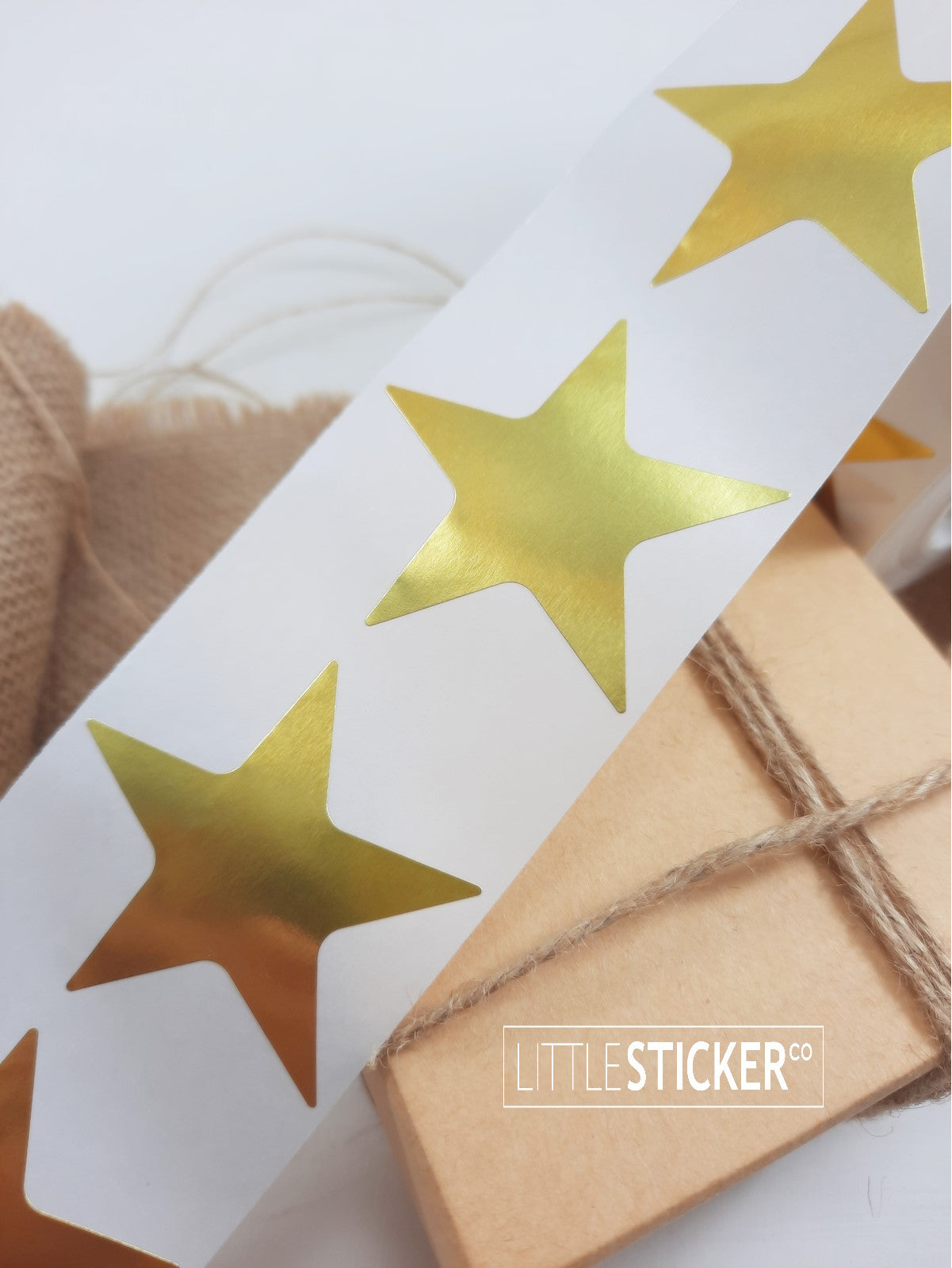 Gold Star stickers 45mm. Large Metallic gold star shaped labels