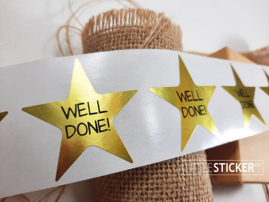 ''Well Done'' Award stickers / teacher stickers. 45mm metallic gold star shaped stickers